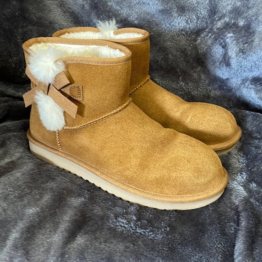 EUC!!!! Koolaburra by Uggs camel colored boots